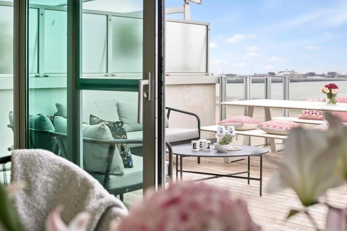 Апартаменты Modern Penthouse With Stunning Sea-View, Sauna And 2 Large Terraces! Кнокке-Хейст Экстерьер фото